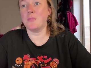 kisicaxx live webcam show