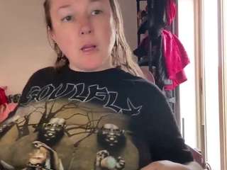 kisicaxx live webcam show