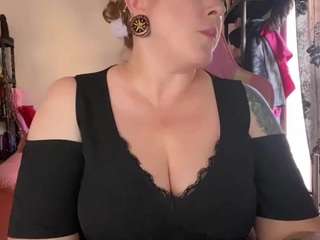 kisicaxx