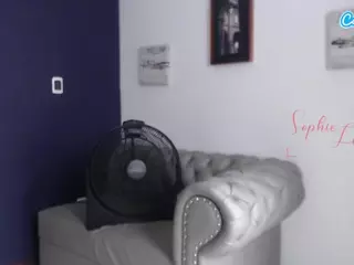 lillyfoster's Live Sex Cam Show