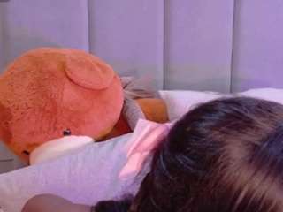 Emiily_Lovex live webcam show