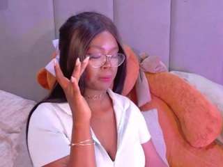 Emiily_Lovex live webcam show