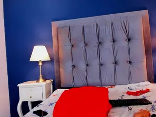 Miia Hot's Live Sex Cam Show