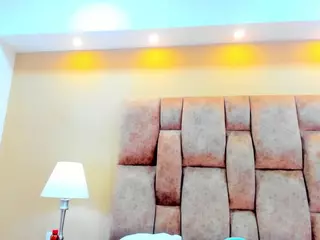 Mia Hot's Live Sex Cam Show