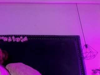 meelanyfox Live Webcam on CamSoda