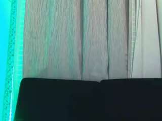 rebecca77valentine webcam