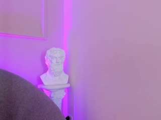 lilikiss Webcam Model Profile