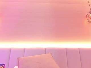 lilikiss live webcam show