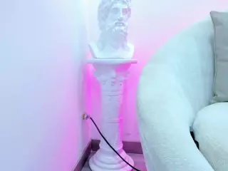 Sara 🔥's Live Sex Cam Show