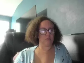 Busty Milf  Topless JOIs's Live Sex Cam Show