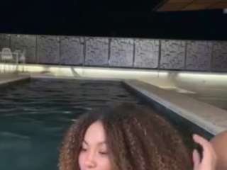 Live webcam model emmastonex on Soda Cams