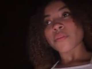 Live webcam model emmastonex on Soda Cams