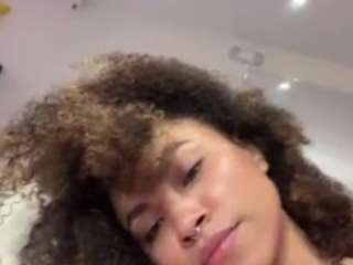 MOVIES NIGHT! TELL ME WHATS YOUR FAVORITE ONE ⭐MISSED YOU! LETS BE NAUGHTY ⭐  PVT ON! I LOVE HARD VIBES [1 tokens remaining]