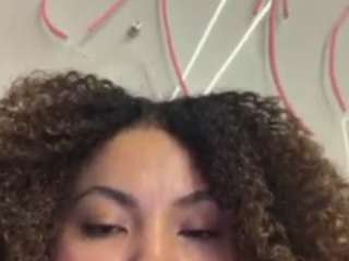 emmastonex live webcam show