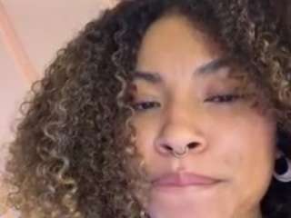 emmastonex live webcam show