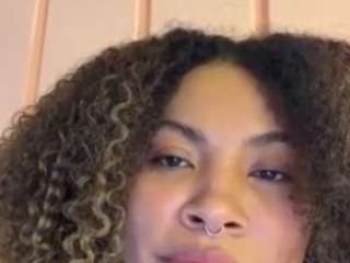 emmastonex live webcam show