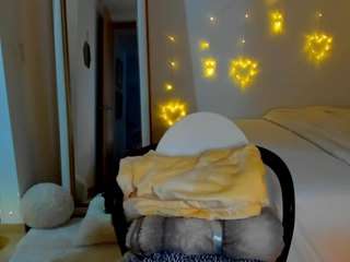 lenniie Live Webcam on CamSoda