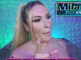tamaramilano Live Webcam on CamSoda