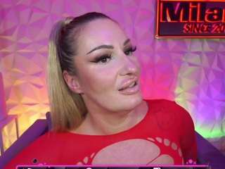 tamaramilano Live Webcam on CamSoda