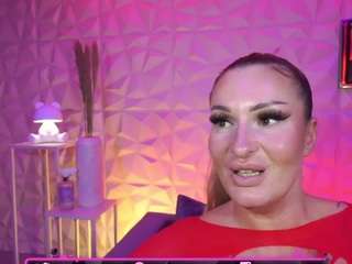 tamaramilano's CamSoda show and profile