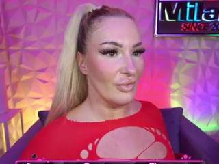 Live webcam model tamaramilano on Soda Cams