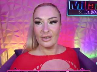 Live webcam model tamaramilano on Soda Cams