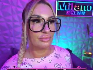 Live webcam model tamaramilano on Soda Cams