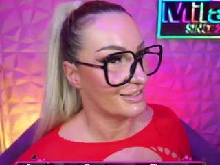 tamaramilano Live Webcam on CamSoda