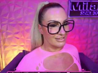 Live webcam model tamaramilano on Soda Cams