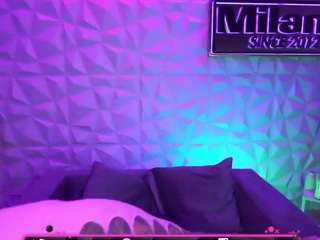 tamaramilano Live Webcam on CamSoda