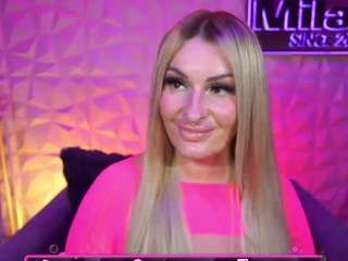 tamaramilano Live Webcam on CamSoda