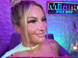 tamaramilano Live Webcam on CamSoda