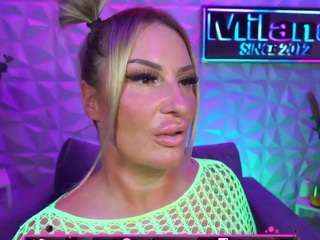Tamaramilano's cam show statistics and live stream