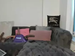 BOOTYLICIOUS's Live Sex Cam Show