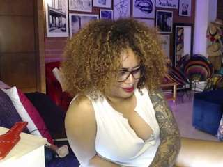 venussex Live Webcam on CamSoda