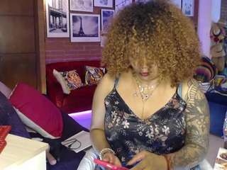 venussex's CamSoda show and profile