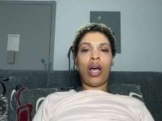 carmelbunny Live Webcam on CamSoda