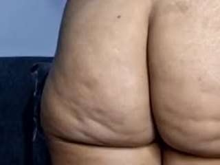 Live webcam model carmelbunny on Soda Cams