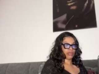 carmelbunny's CamSoda show and profile