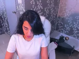 kittylatina's Live Sex Cam Show