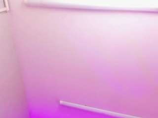 sophia-stuart Live Webcam on CamSoda