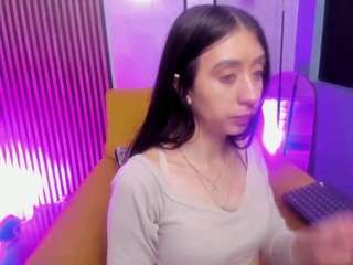 sophia-stuart Live Webcam on CamSoda