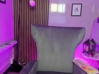 Offline cam show with sophia-stuart