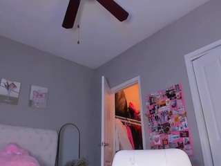 kloewandan Live Webcam on CamSoda