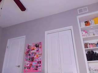 kloewandan Live Webcam on CamSoda