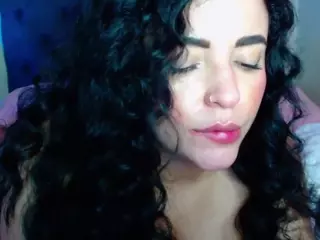 niavasquez's Live Sex Cam Show