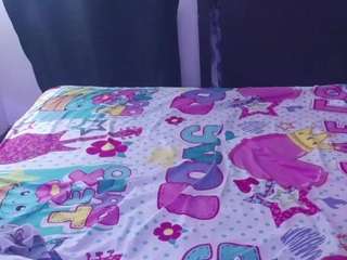le modèle candyceholt est en webcam porno dans un show sur le site camsoda, il possède les tags suivants: ass,asshole,tease,tattoos,strip,spank,shaved-pussy,orgasm,masturbation,lingerie,flashing,fingers,feet,dildo,cum,brown eyes,blowjob,black hair,bikini,bedroom