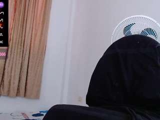 isahotlatin from CamSoda