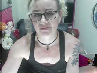 vickysexyx webcam