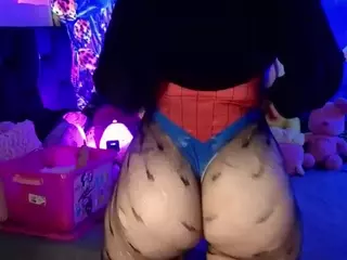 QueenLamia's Live Sex Cam Show